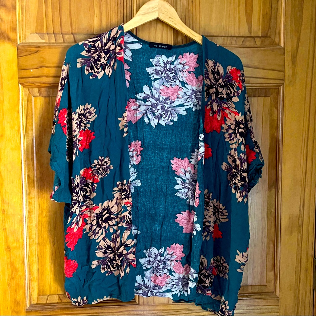 Hail3y 23 Women’s Flower Kimono